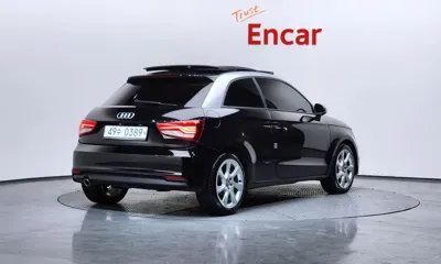 Audi A1 2015, 129892 км, за 4620.57 USD
