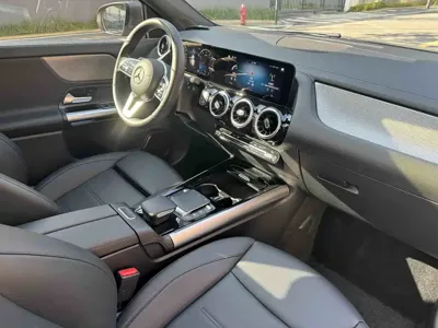 Mercedes-Benz GLA 2022, 60000 км, за 17289.25 USD - фото 9