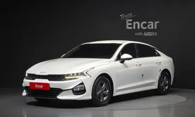 Kia K5 · 2023 год