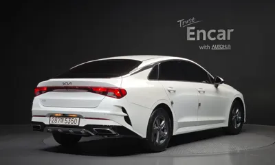 Kia K5 2023, 37256 км, за 11655.92 USD