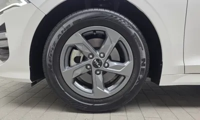 Kia K5 2023, 37256 км, за 11655.92 USD