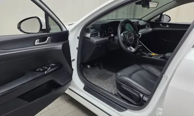 Kia K5 2023, 37256 км, за 11655.92 USD - фото 10