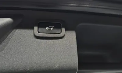 Land Rover Discovery Sport 2016, 127311 км, за 5807.73 USD - фото 20