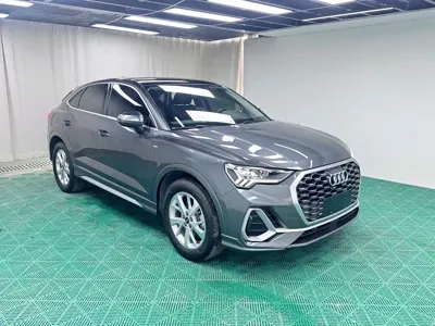 Audi Q3 Sportback 2022, 31000 км, за 30196.17 USD