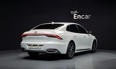 Hyundai Grandeur 2023, 38946 км, за 18827.37 USD