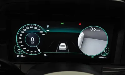 Hyundai Grandeur 2023, 38946 км, за 18827.37 USD - фото 8