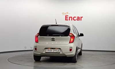 Kia Morning 2015, 99176 км, за 3551.7 USD