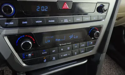 Hyundai Sonata 2015, 56751 км, за 7155.05 USD - фото 31