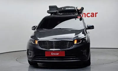 Kia Canival 2018, 137545 км, за 7400.07 USD