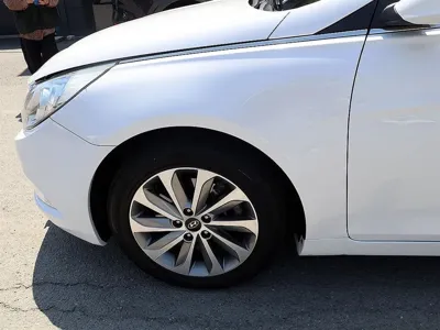 Hyundai Sonata 2014, 100560 км, за 4335.73 USD