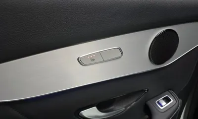Mercedes-Benz GLC-Class 2021, 64475 км, за 29859.51 USD - фото 27