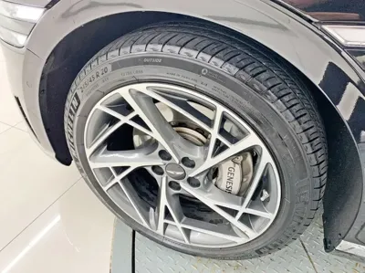 Genesis G90 2023, 78847 км, за 50545.09 USD