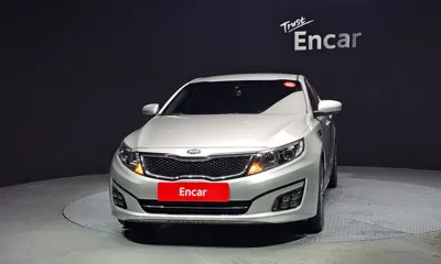 Kia K5 2014, 133518 км, за 5087.54 USD