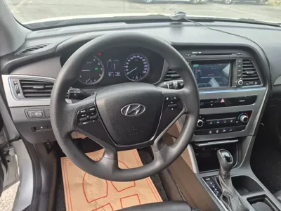 Hyundai Sonata 2015, 228134 км, за 2428.78 USD - фото 16
