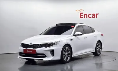 Kia K5 · 2016 год