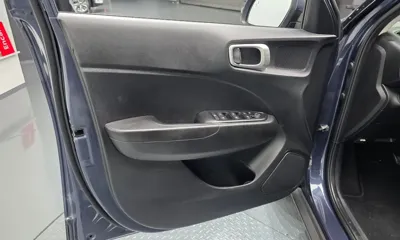 Hyundai Venue 2020, 131964 км, за 7491.86 USD - фото 24