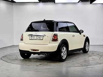 MINI Cooper 2013, 164000 км, за 1885.2 USD - фото 2