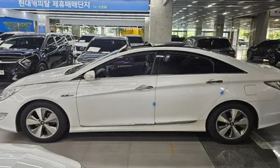 Hyundai Sonata 2012, 198827 км, за 2405.25 USD - фото 7