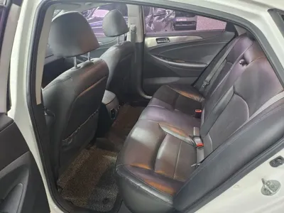 Hyundai Sonata 2012, 198827 км, за 2405.25 USD - фото 18