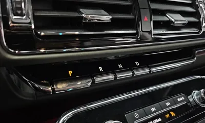Lincoln Navigator 2023, 18074 км, за 54658.01 USD - фото 9