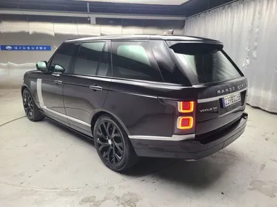 Land Rover Range Rover 2021, 108300 км, за 48430.07 USD