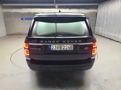 Land Rover Range Rover 2021, 108300 км, за 48430.07 USD