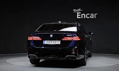 BMW 5-Series 2024, 16963 км, за 39656.17 USD