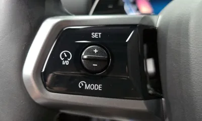 BMW 5-Series 2024, 16963 км, за 39656.17 USD - фото 31