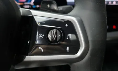 BMW 5-Series 2024, 16963 км, за 39656.17 USD - фото 32