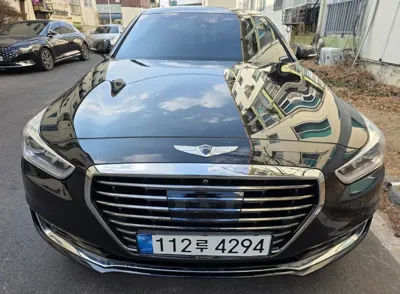 Genesis EQ900 2016, 211000 км, за 6825.71 USD