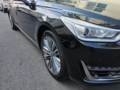 Genesis EQ900 2016, 211000 км, за 6825.71 USD