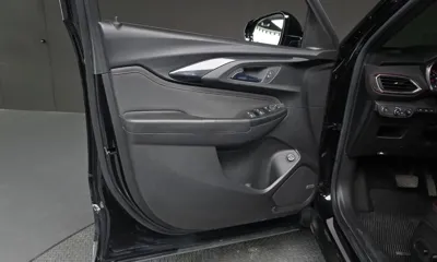 ChevroletGMDaewoo Trailblazer 2022, 67432 км, за 16588.62 USD - фото 24