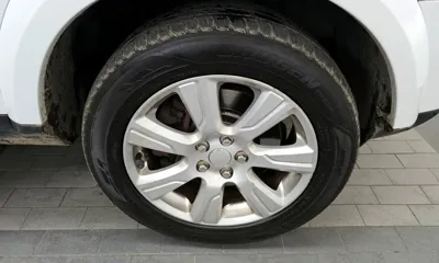 Land Rover Discovery 2014, 146917 км, за 10437.18 USD