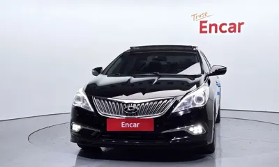 Hyundai Grandeur 2015, 189480 км, за 3420.15 USD
