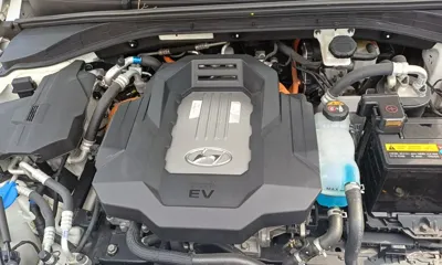 Hyundai Ioniq 2020, 104910 км, за 9120.53 USD - фото 6