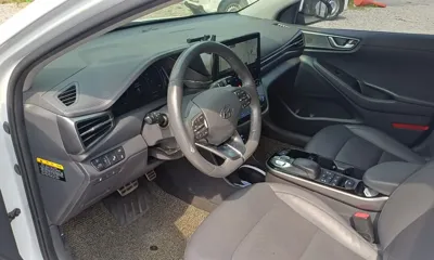 Hyundai Ioniq 2020, 104910 км, за 9120.53 USD - фото 7