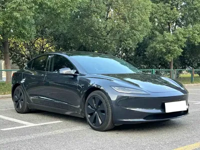 Tesla Model 3 2024, 20000 км, за 28516.22 USD
