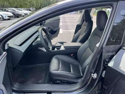 Tesla Model 3 2024, 20000 км, за 28516.22 USD