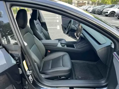 Tesla Model 3 2024, 20000 км, за 28516.22 USD - фото 6
