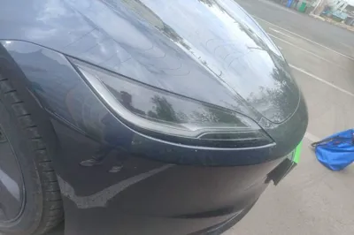 Tesla Model 3 2025, 16200 км, за 29674 USD