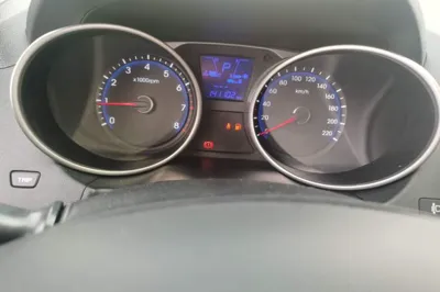 Hyundai ix35 2015, 141100 км, за 5748 USD - фото 8