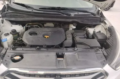 Hyundai ix35 2015, 141100 км, за 5748 USD - фото 13