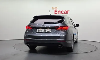 Hyundai i40 2014, 43884 км, за 6505.34 USD