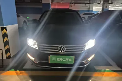 Volkswagen Magotan 2016, 95800 км, за 9032 USD