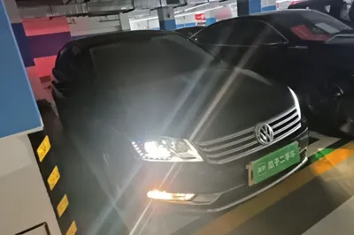 Volkswagen Magotan 2016, 95800 км, за 9032 USD