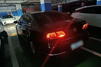 Volkswagen Magotan 2016, 95800 км, за 9032 USD