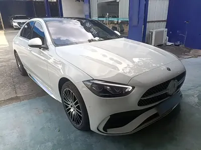 Mercedes-Benz C-Class 2024, 28400 км, за 27553.53 USD