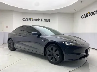 Tesla Model 3 2025, 11000 км, за 27714.15 USD