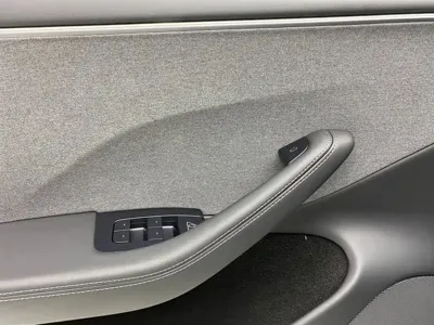 Tesla Model 3 2025, 11000 км, за 27714.15 USD - фото 26