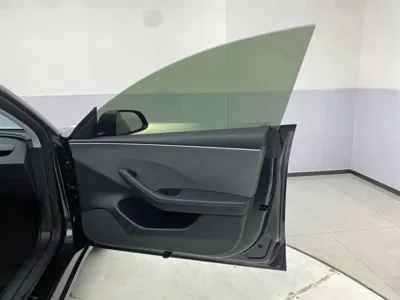 Tesla Model 3 2025, 11000 км, за 27714.15 USD - фото 27